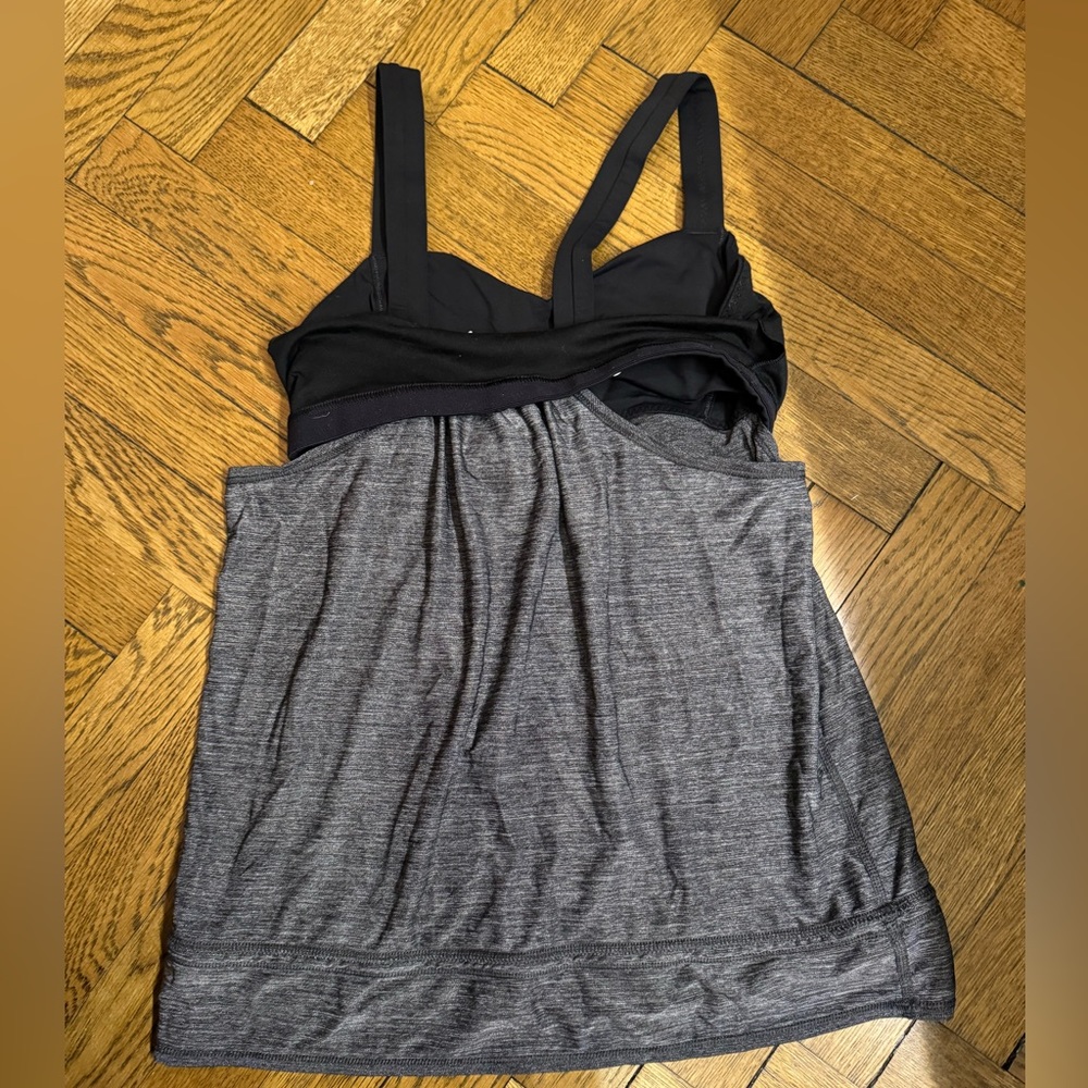Lululemon Run back on Track Tank